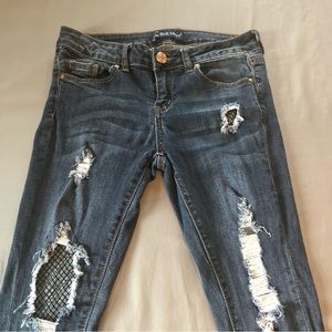 Blue Savvy Distressed Dark Wash Skinny Jeans Size 3/26